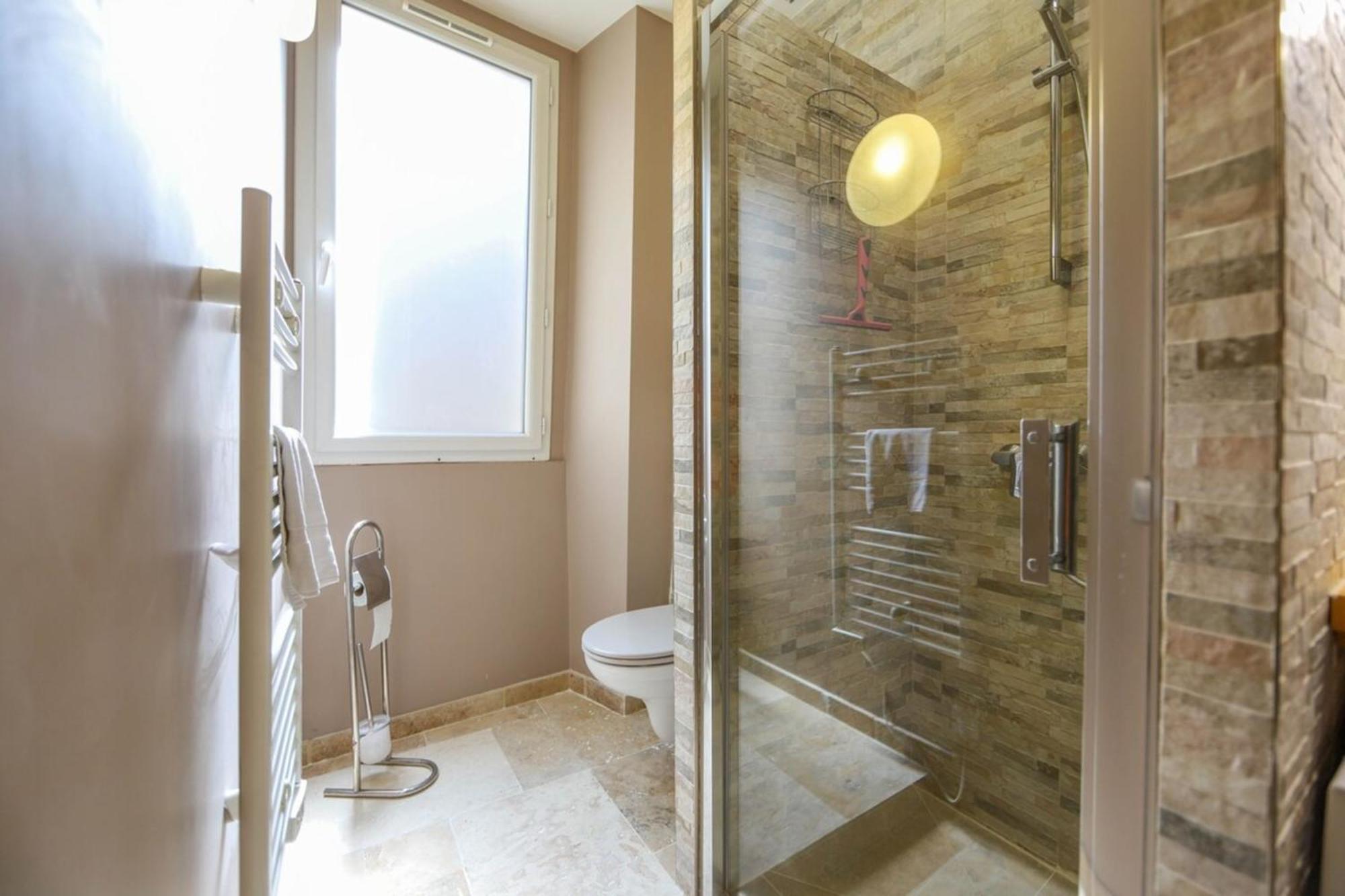 La Bulle Sereine - T2 Atypique En Centre Pieton Apartment Annecy Exterior photo